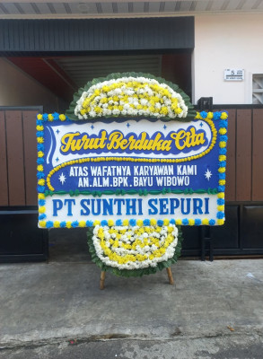 Papan Bunga Duka di Amalatu